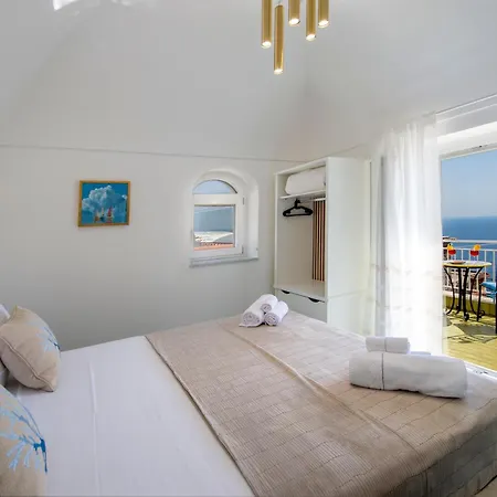 Luxury Sunset Villa, Sea View Terrace Casa de férias *